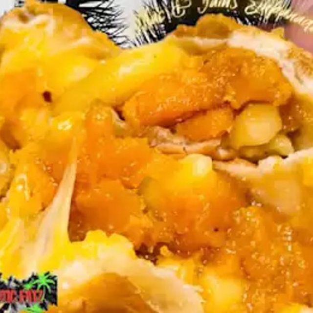 Mac and Yams Empanada.